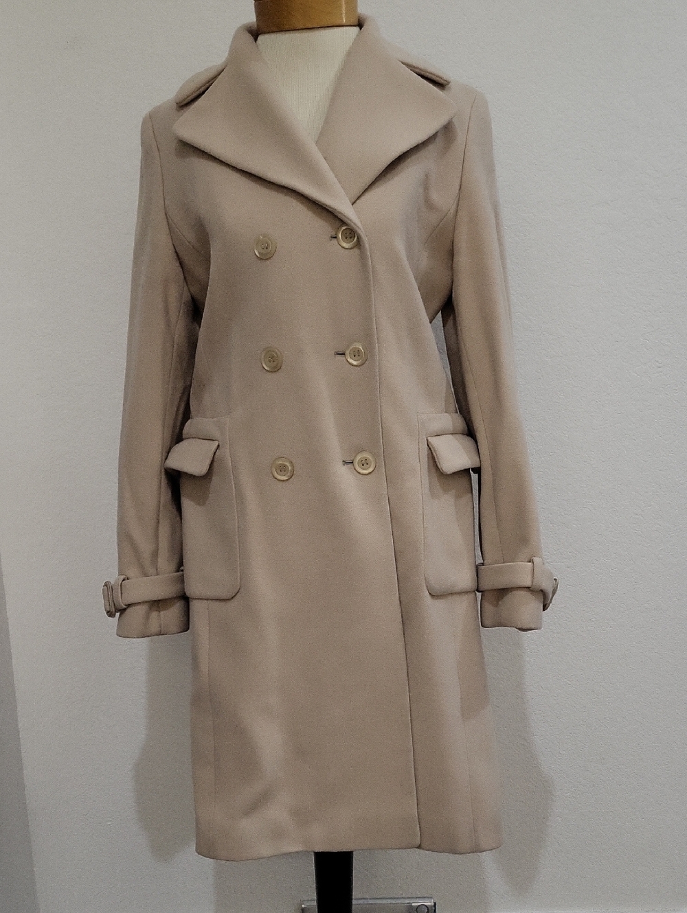 Kenneth Cole NY Classic Double-Breasted Trench Coat in Light Beige